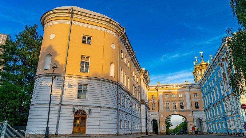 Фото: Межрегиональный туристский маршрут "Вслед за Пушкиным: от Невы до Сороти" - 5 дней